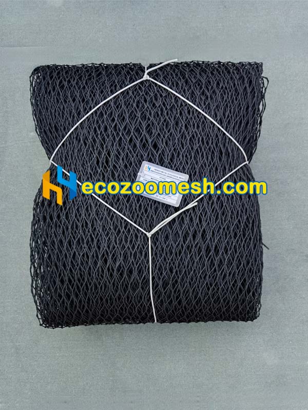 one roll of black wire rope mesh