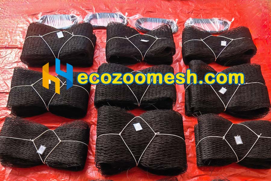 black zoo fencing mesh