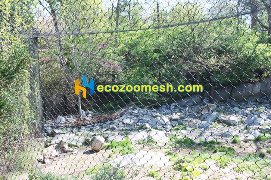 snow leopard enclosure mesh