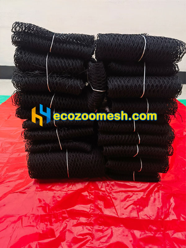 packing the lemur exhibit cable mesh rolls