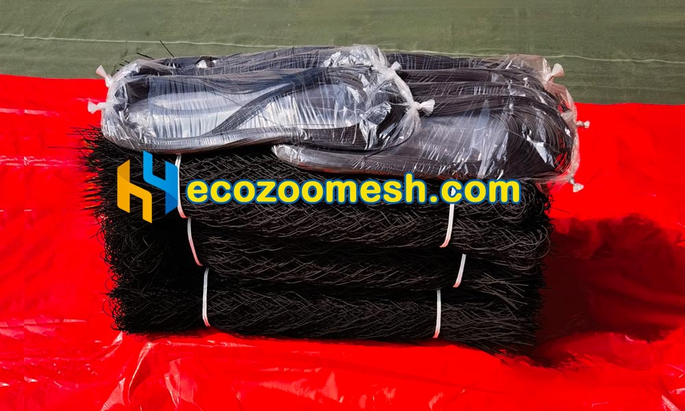 we are packing the black zoo stainless steel mesh